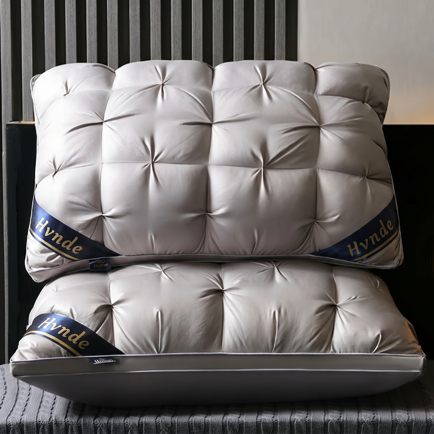 Hvnde Hotel Pillow